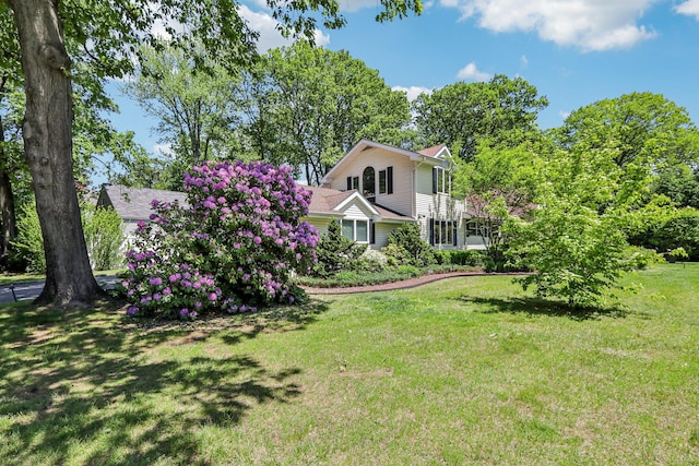1 Meadowood Path, New Rochelle, NY 10804 - view of front of house featuring a front yard