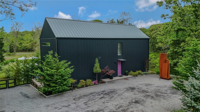 7 Robin Ln, Shelter Island Heights, NY 11964 - view of outdoor structure