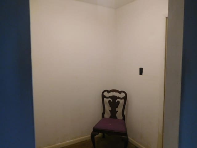 377 N Broadway Unit 601, Yonkers, NY 10701 - unfurnished room featuring baseboards