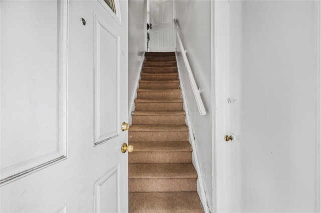 13538 129th St, South Ozone Park, NY 11420 - view of stairs