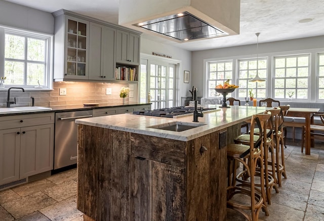 8 Lost Pond Ln, North Salem, NY 10560 - kitchen with stone tile flooring, dishwasher, ventilation hood, gray cabinetry, and a kitchen bar