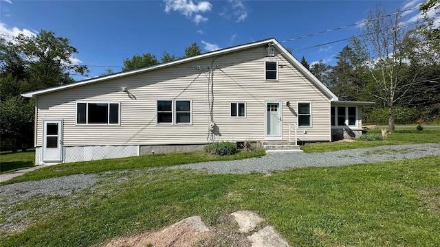 674 Sackett Lake Rd, Monticello, NY 12701 - view of front of property featuring a front yard