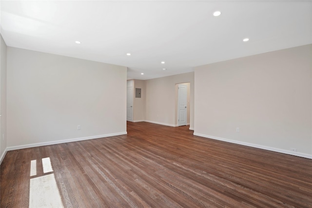 127 Beacon Hill Dr Unit F 13, Dobbs Ferry, NY 10522 - spare room with baseboards, wood finished floors, and recessed lighting