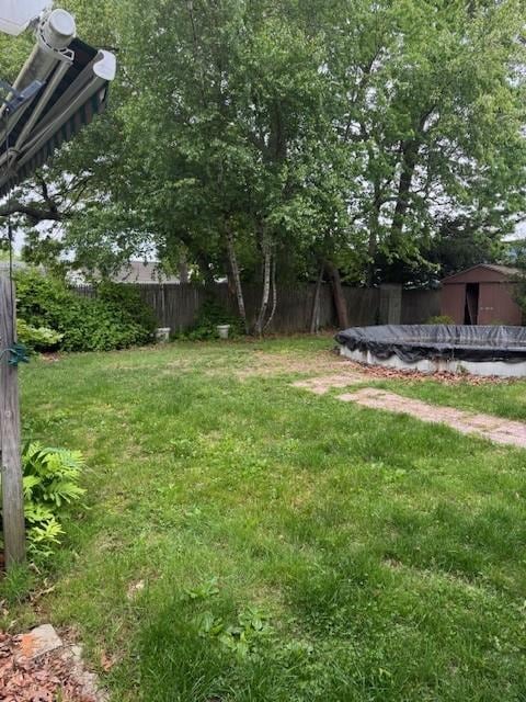 47 Myson St, West Islip, NY 11795 - view of yard