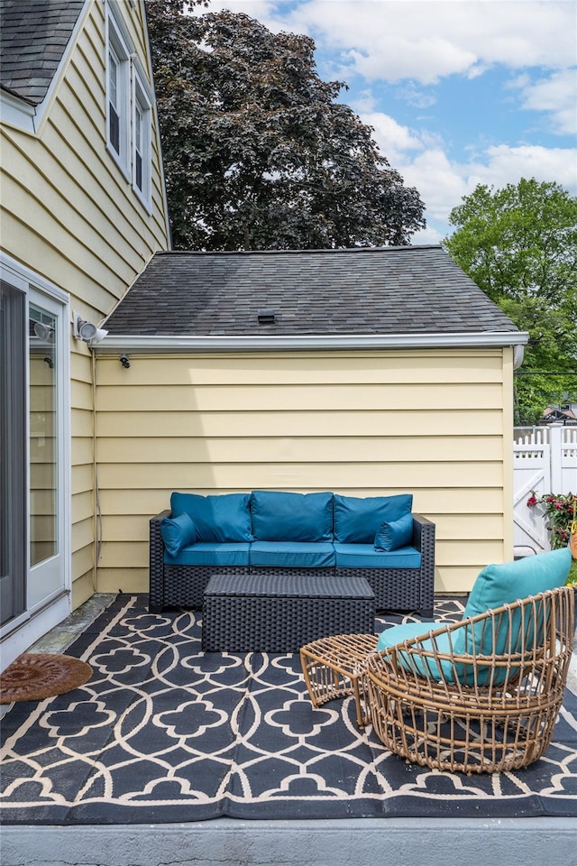 1547 Lincoln Blvd, Bay Shore, NY 11706 - view of patio with an outdoor hangout area