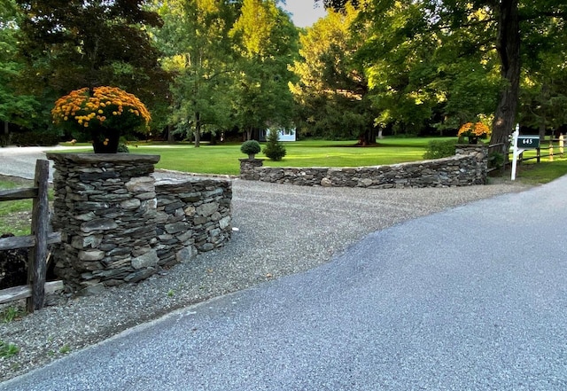 645 Tyrrel Rd, Millbrook, NY 12545 - photo 2