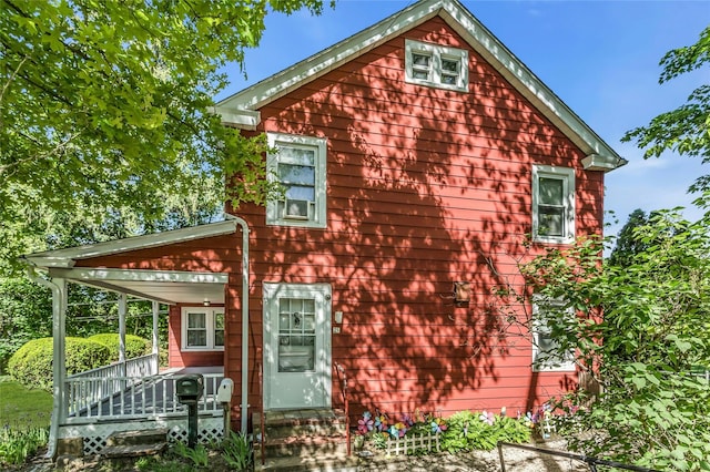21 Elm Ave, Glen Cove, NY 11542 - view of rear view of house