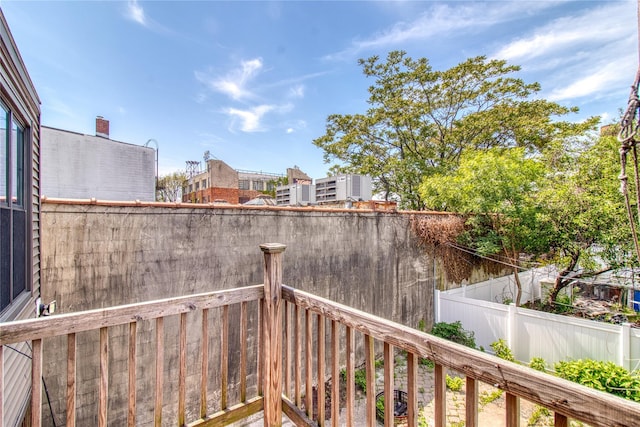 151 Noll St, Brooklyn, NY 11206 - view of wooden terrace