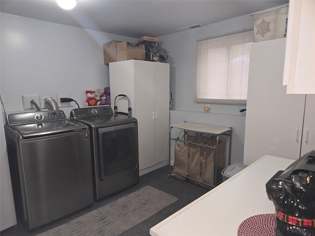 2905 Heather Ave, Medford, NY 11763 - washroom with washing machine and dryer