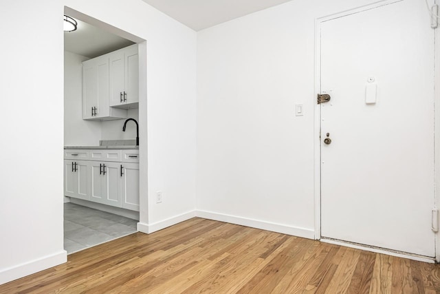 67-50 Thornton Pl Unit 3K, Forest Hills, NY 11375 - photo 8