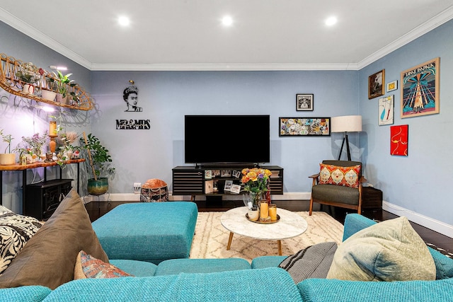 67-66 108th St Unit A32, Forest Hills, NY 11375 - living room featuring ornamental molding, wood finished floors, baseboards, and recessed lighting