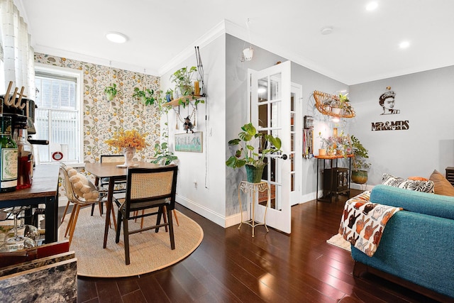 67-66 108th St Unit A32, Forest Hills, NY 11375 - dining space with baseboards, hardwood / wood-style floors, wallpapered walls, ornamental molding, and recessed lighting