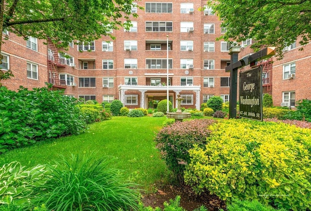 67-66 108th St Unit A32, Forest Hills, NY 11375 - view of apartment building / complex featuring cooling unit