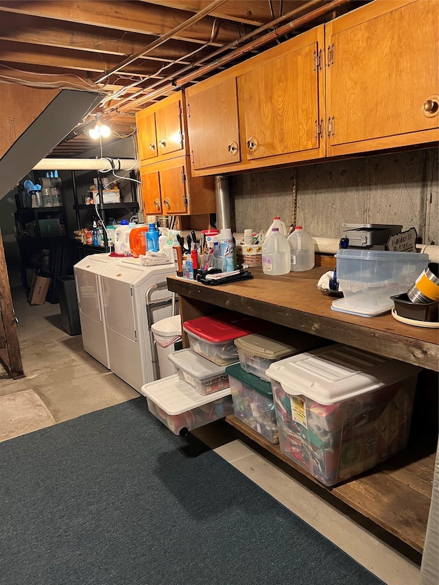 662 Gillette Ave, Bayport, NY 11705 - unfinished below grade area featuring independent washer and dryer