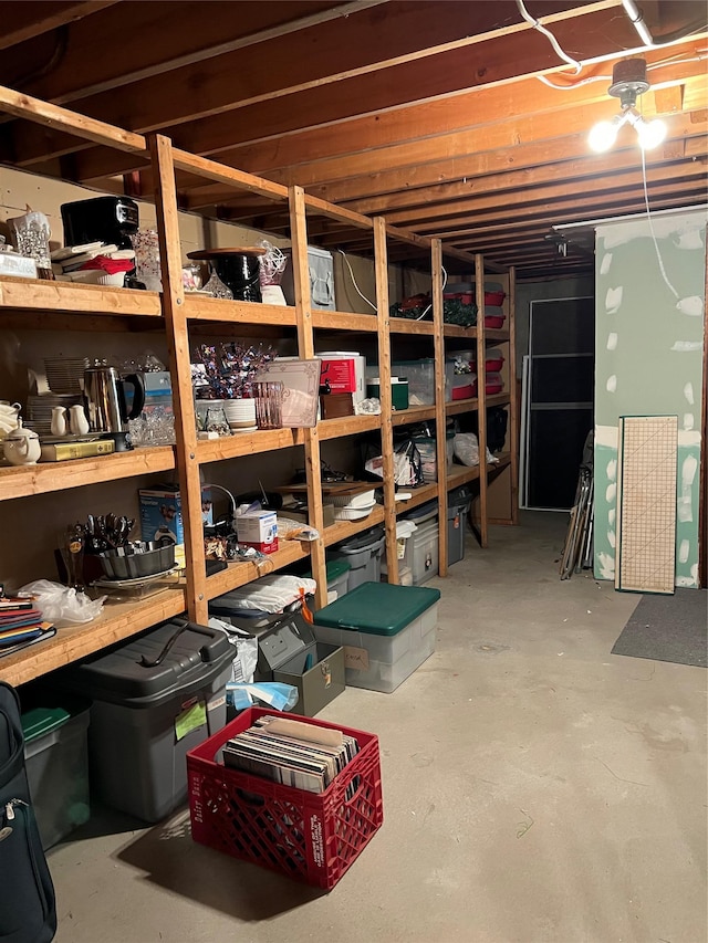 662 Gillette Ave, Bayport, NY 11705 - view of storage