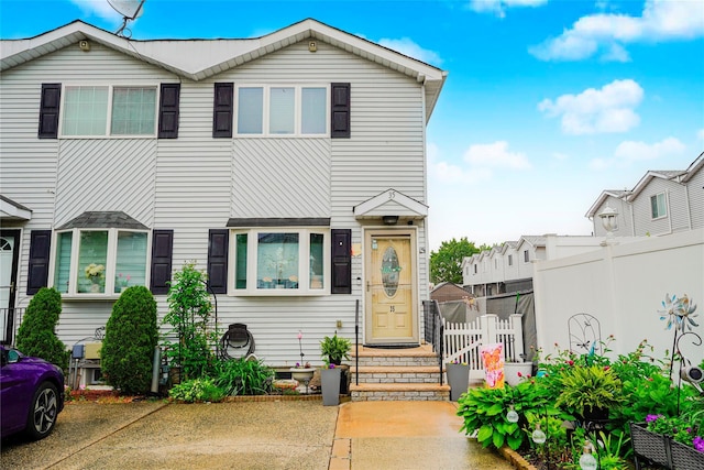 35 Futurity Pl, Staten Island, NY 10312 - view of front of home