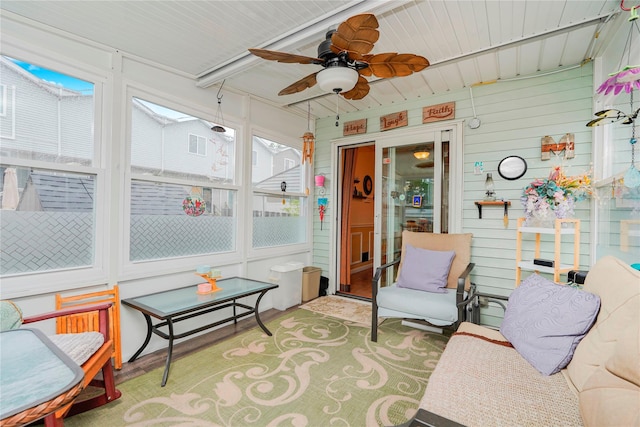 35 Futurity Pl, Staten Island, NY 10312 - sunroom featuring ceiling fan