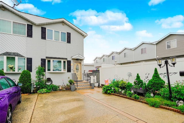 35 Futurity Pl, Staten Island, NY 10312 - view of front of house featuring a residential view