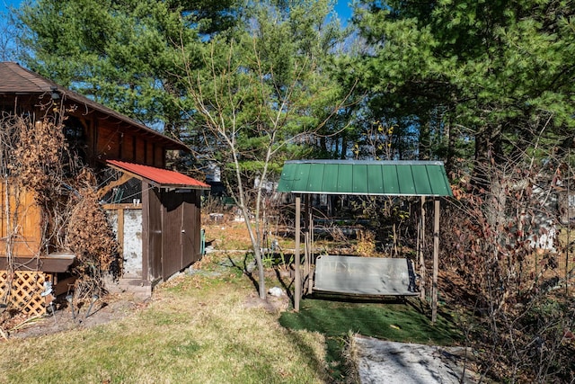 6 Medallion Rd, Kiamesha Lake, NY 12751 - view of green lawn