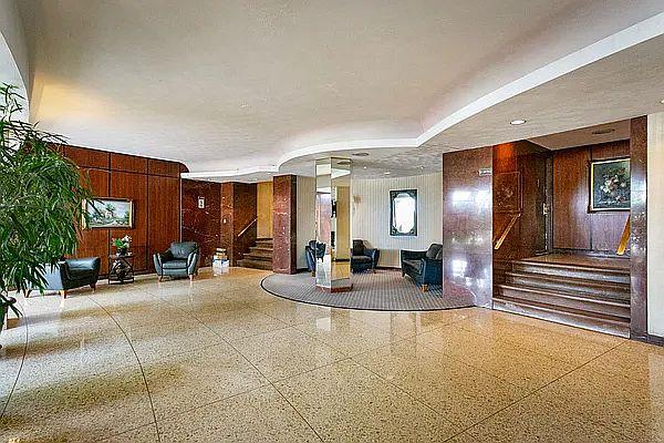 61-20 Grand Central Pkwy Unit B 508, Forest Hills, NY 11375 - photo 2