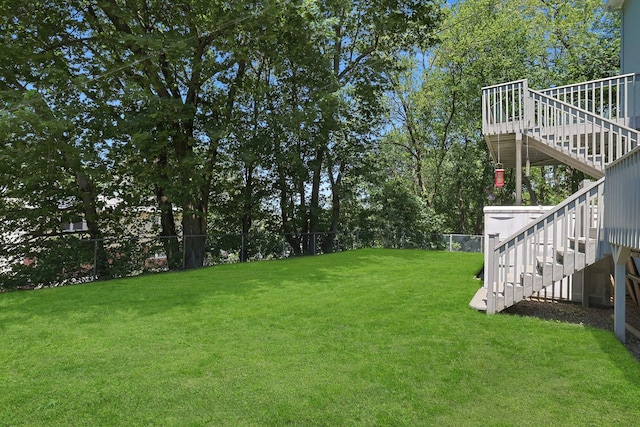 53 Prior Pl, Yonkers, NY 10710 - view of yard featuring stairs