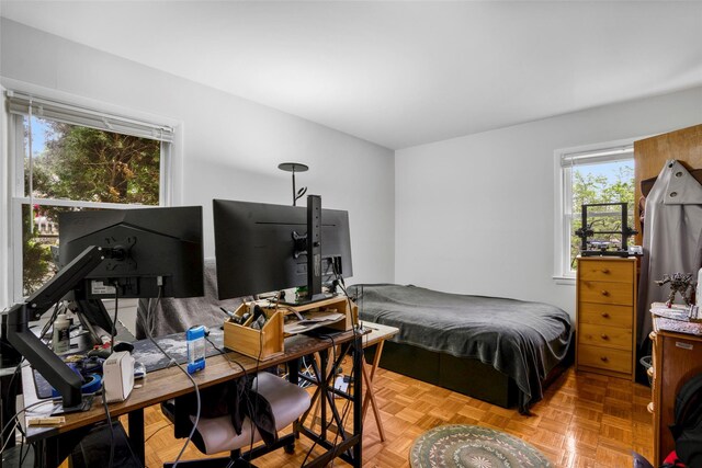 11 Parsons St, Harrison, NY 10528 - bedroom with a desk