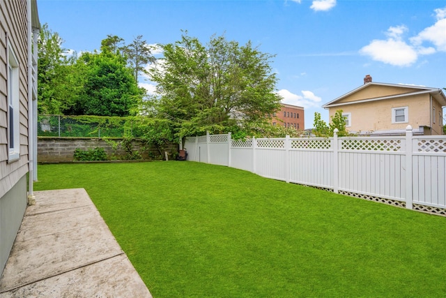 11 Parsons St, Harrison, NY 10528 - view of yard