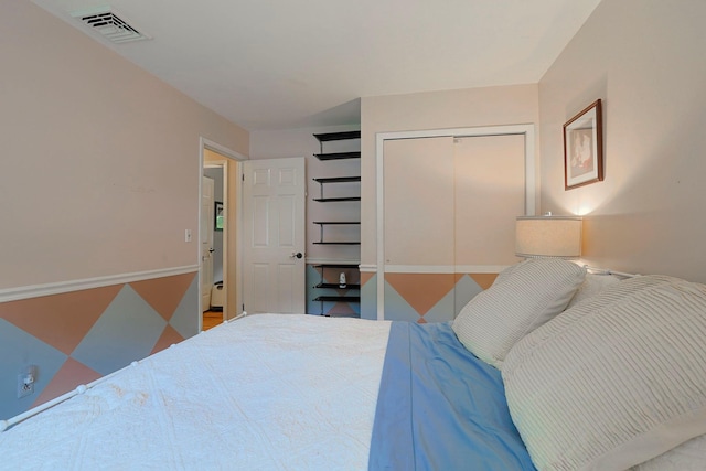 10 Cregan Pl, Monroe, NY 10950 - bedroom with a closet