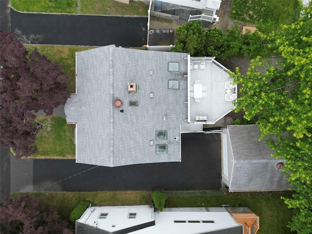 1325 Stoneybrook Ave, Mamaroneck, NY 10543 - photo 2