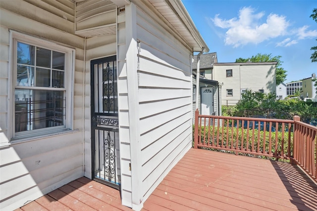 419 S 7th Ave, Mount Vernon, NY 10550 - view of wooden terrace
