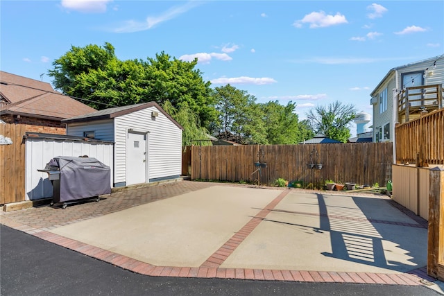 64 Chester Rd, Lynbrook, NY 11563 - view of patio with grilling area