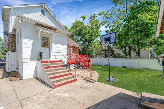 11 Whaley St, Freeport, NY 11520 - view of patio / terrace
