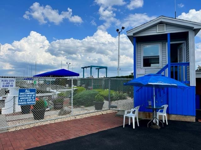 148 City Isalnd Ave Unit D36, Bronx, NY 10464 - view of patio