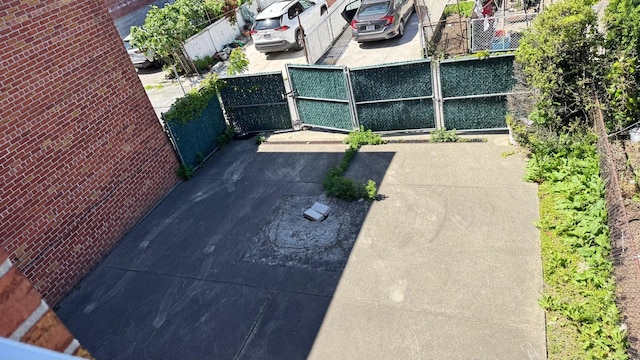 15307 79th Ave, Flushing, NY 11367 - view of patio / terrace with a gate