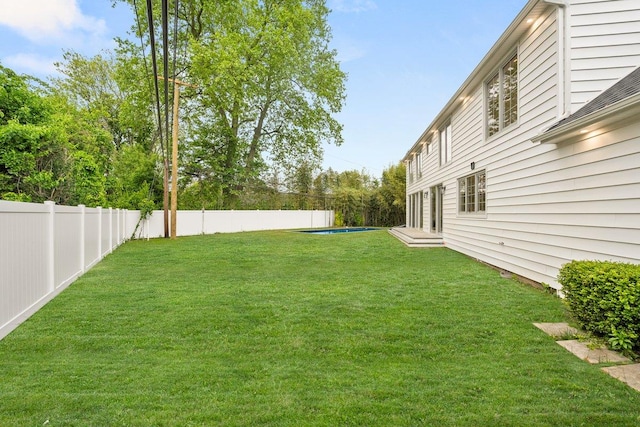 14 Kennedy Ln, West Islip, NY 11795 - view of yard