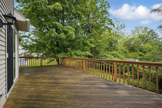 7 Mailler Ave, Cornwall, NY 12518 - view of wooden deck
