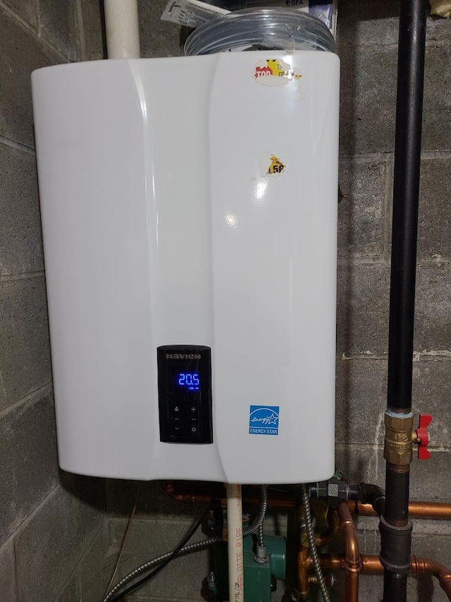 7 Mailler Ave, Cornwall, NY 12518 - utility room featuring water heater