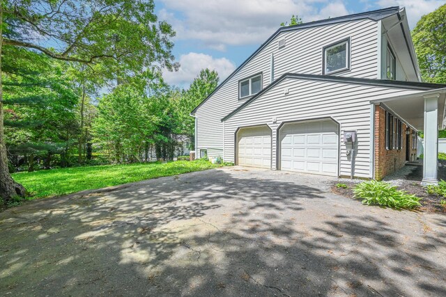 1 Parkhill Ct, Huntington, NY 11743 - photo 4