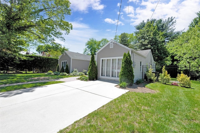 15 W Forest Ave, Freeport, NY 11520 - view of front of home