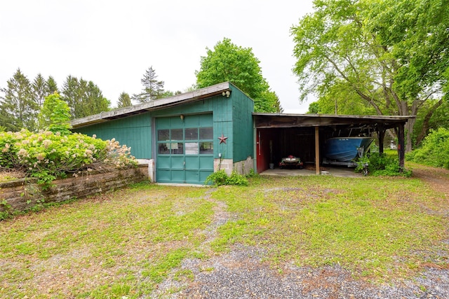 252 Rokeby Rd, Red Hook, NY 12571 - view of outdoor structure featuring driveway
