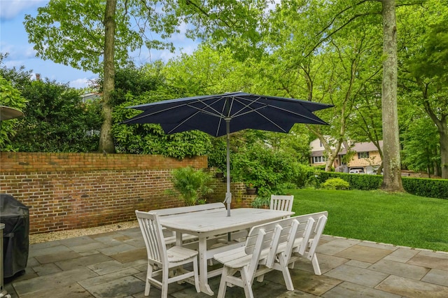 2 Caryl Pl, Kings Park, NY 11754 - view of patio / terrace with outdoor dining area