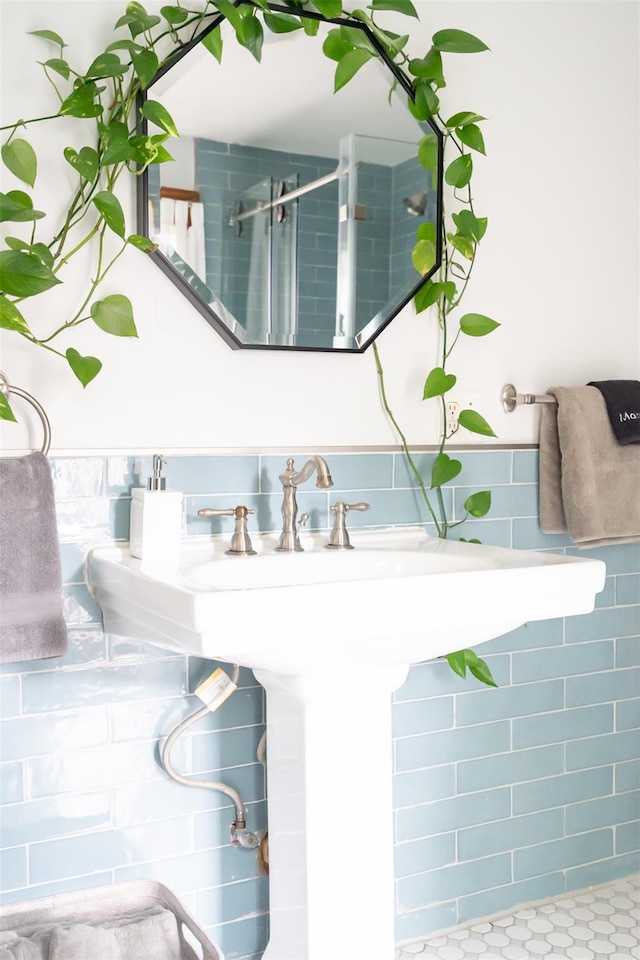 175 Liberty St, Newburgh, NY 12550 - bathroom with a tile shower and tile walls