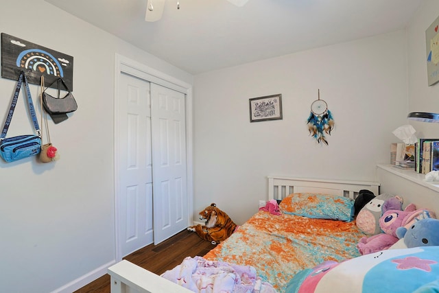 8 Country Ln, Warwick, NY 10990 - bedroom with wood finished floors, a closet, a ceiling fan, and baseboards