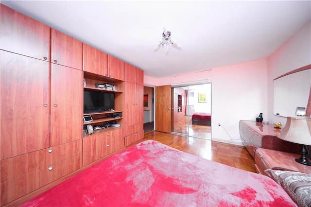 2179 E 26th St, Brooklyn, NY 11229 - living area with baseboards