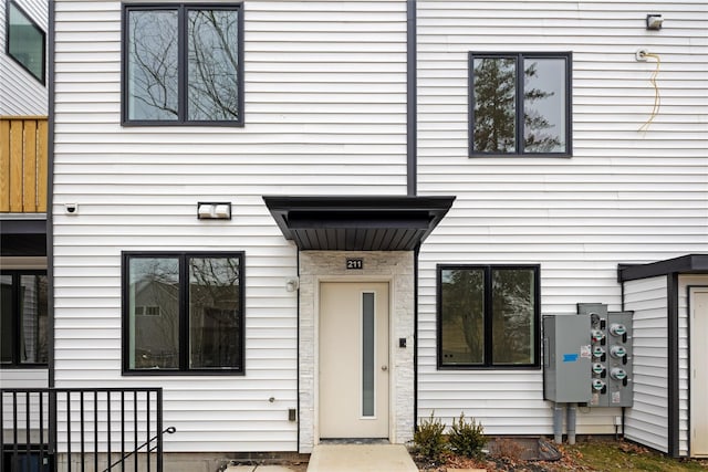 29 Calvert Dr Unit 211, Monsey, NY 10952 - view of doorway to property
