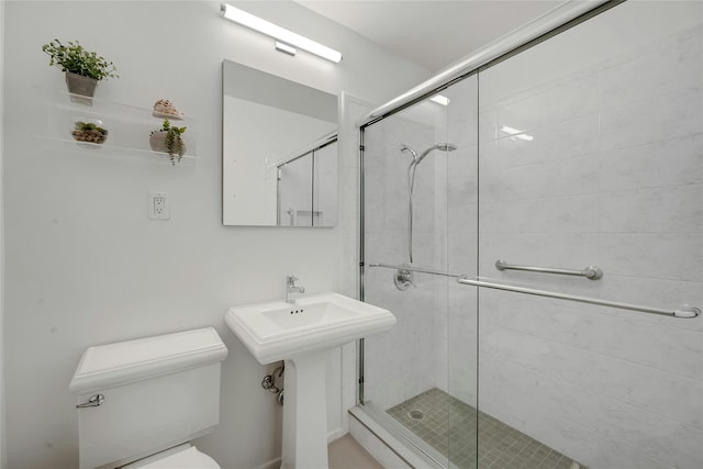 177 E Hartsdale Ave Unit 5L, Hartsdale, NY 10530 - full bathroom featuring toilet and a shower stall