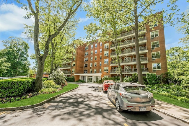 177 E Hartsdale Ave Unit 5L, Hartsdale, NY 10530 - view of apartment building / complex