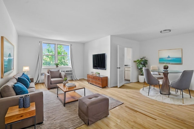 642 Locust St Unit 3K, Mount Vernon, NY 10552 - living area featuring light wood-type flooring
