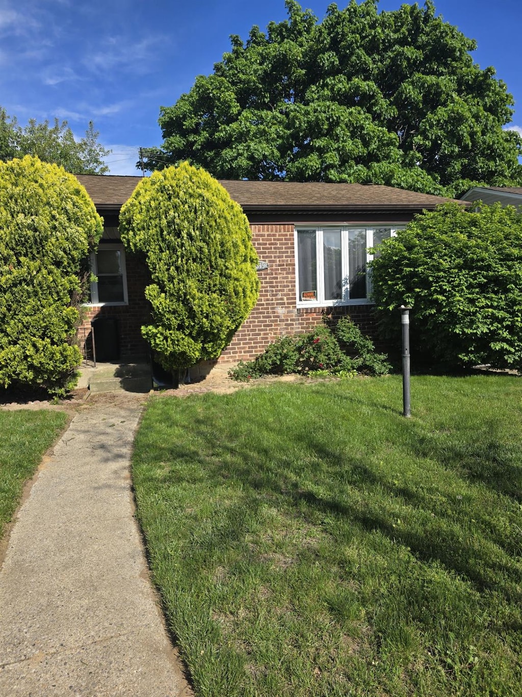 12819 234th St, Rosedale, NY 11422 - photo 2