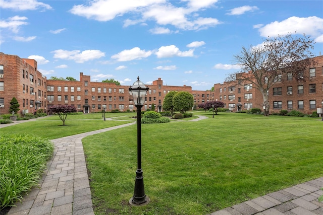 1 Jefferson Ave Unit B12, Rockville Centre, NY 11570 - view of property's community with a yard